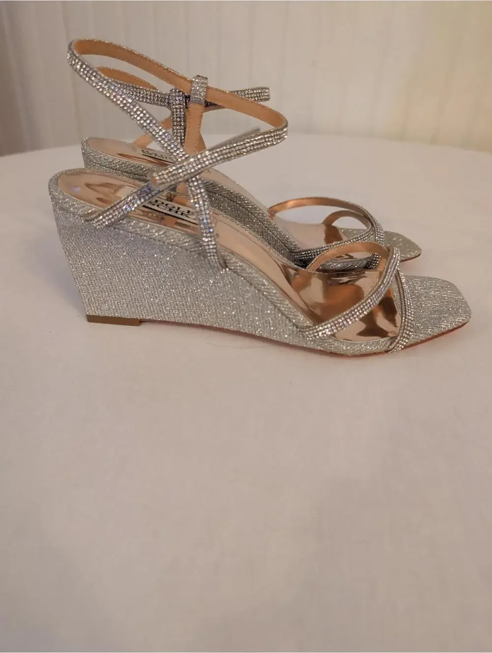 Badgley Mischka Silver Glitter Bridal Sparkle  Wedge Sandals 8.5